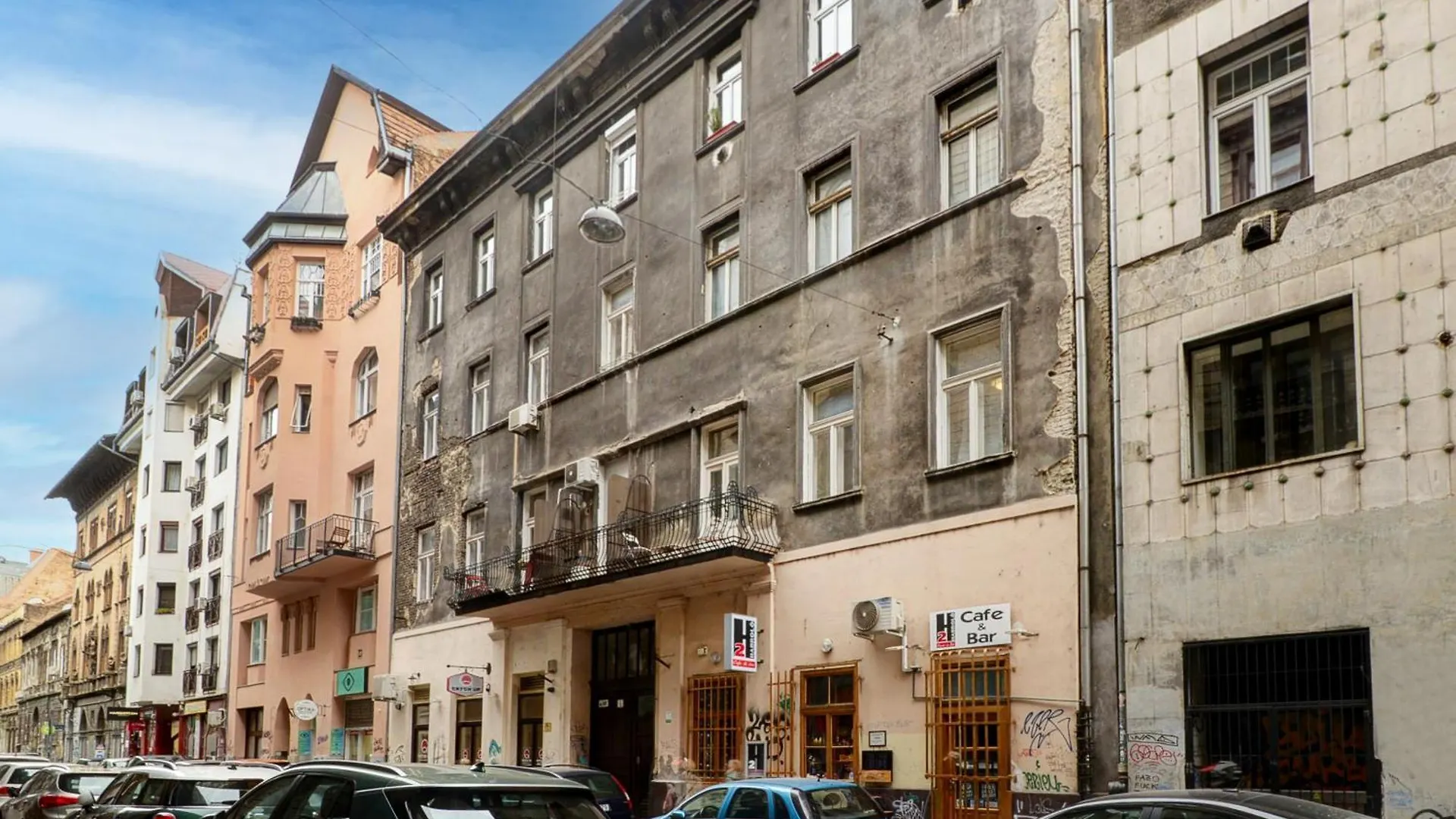 Blue Skies Apartment Budapest Hungary