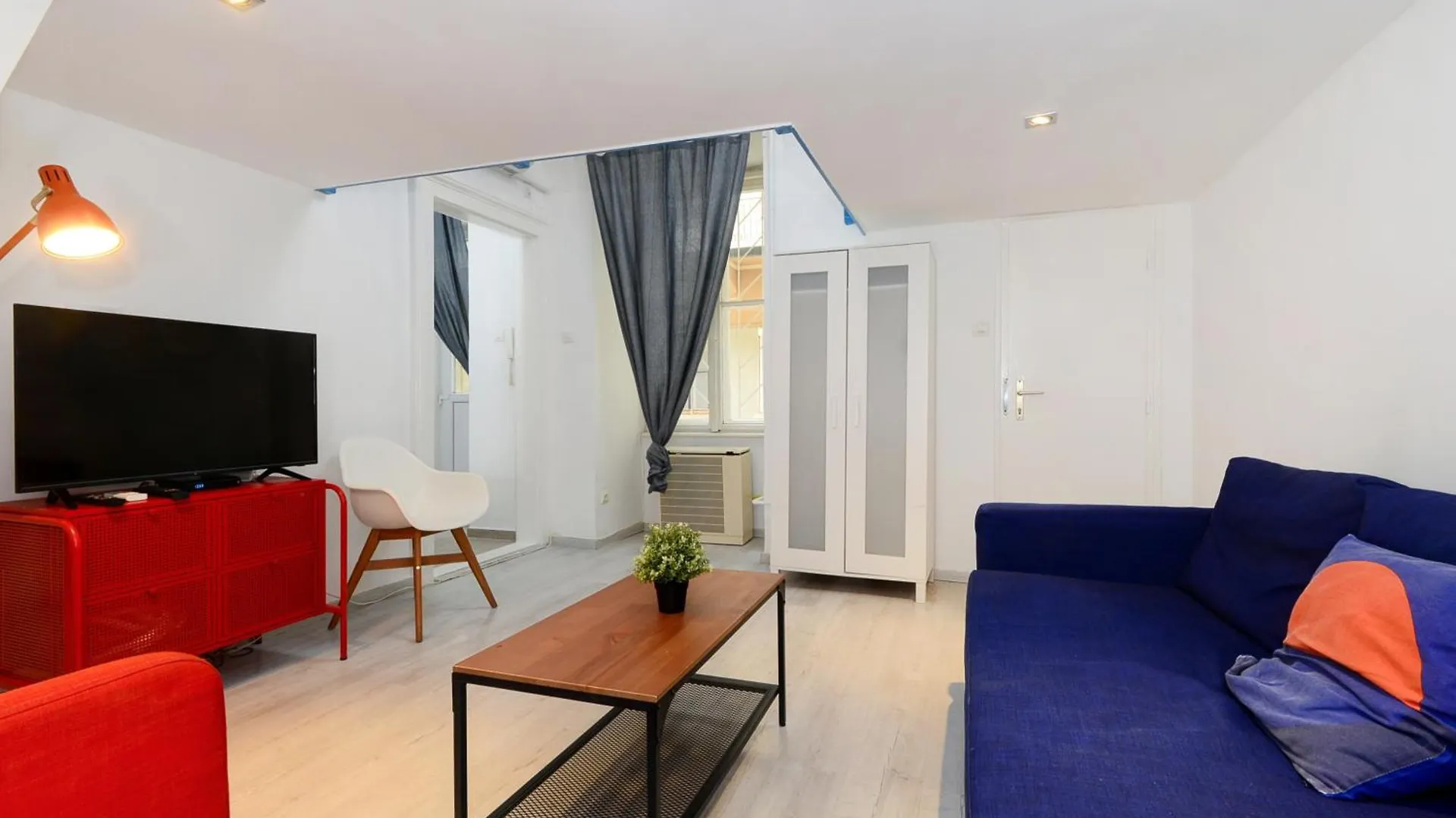Blue Skies Apartment Budapest